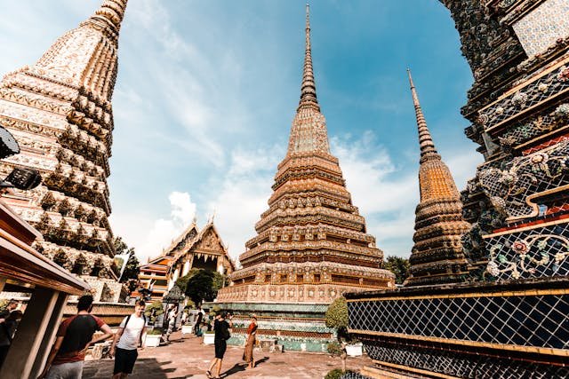 Read more about the article How Learning Thai Can Enhance Your Travel Experience in Thailand